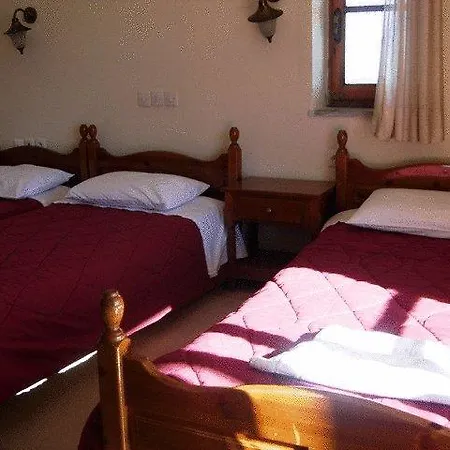 Hotel Agnanti 2*