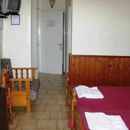 Hotel Agnanti 2*
